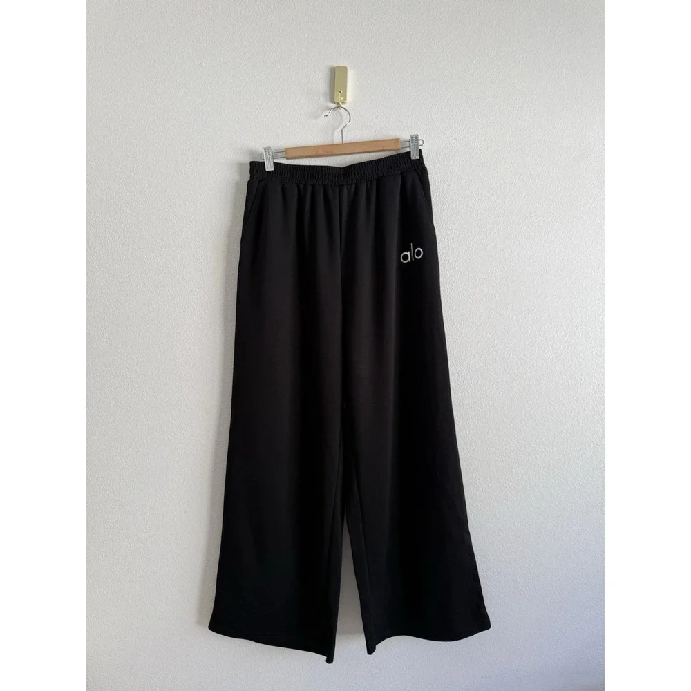 Alo Yoga Black Wide Leg Sweatpants size M